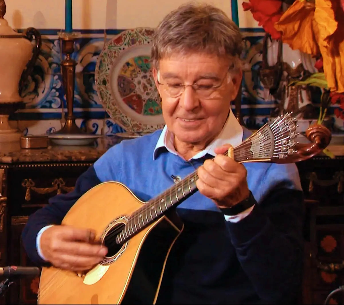 Imagem de contexto do artigo A outra vertente de António Chainho: "Fazia espetáculos solidários, dava aulas, nunca esqueceu Santiago do Cacém"