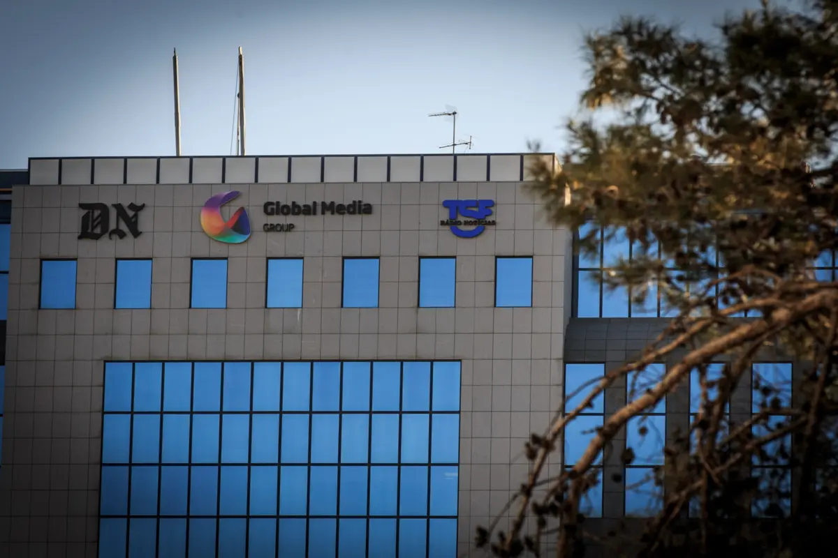 Imagem de contexto do artigo Concluída venda da TSF, JN e O Jogo à Notícias Ilimitadas