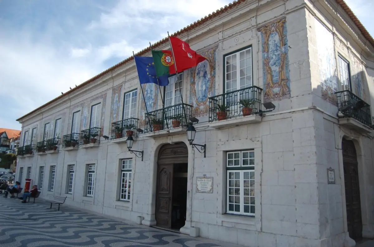 Cascais lidera ranking nacional de transparência municipal - TSF
