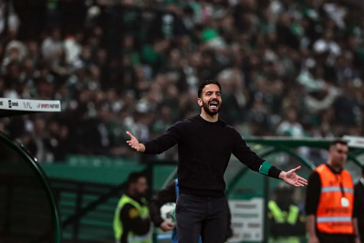 O Manchester United oficializou esta sexta-feira a contratação de Rúben Amorim