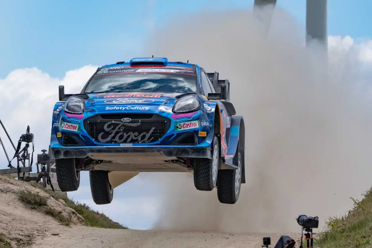 O Rali de Portugal começou esta quinta-feira