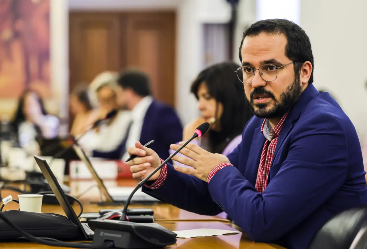 O deputado Paulo Muacho