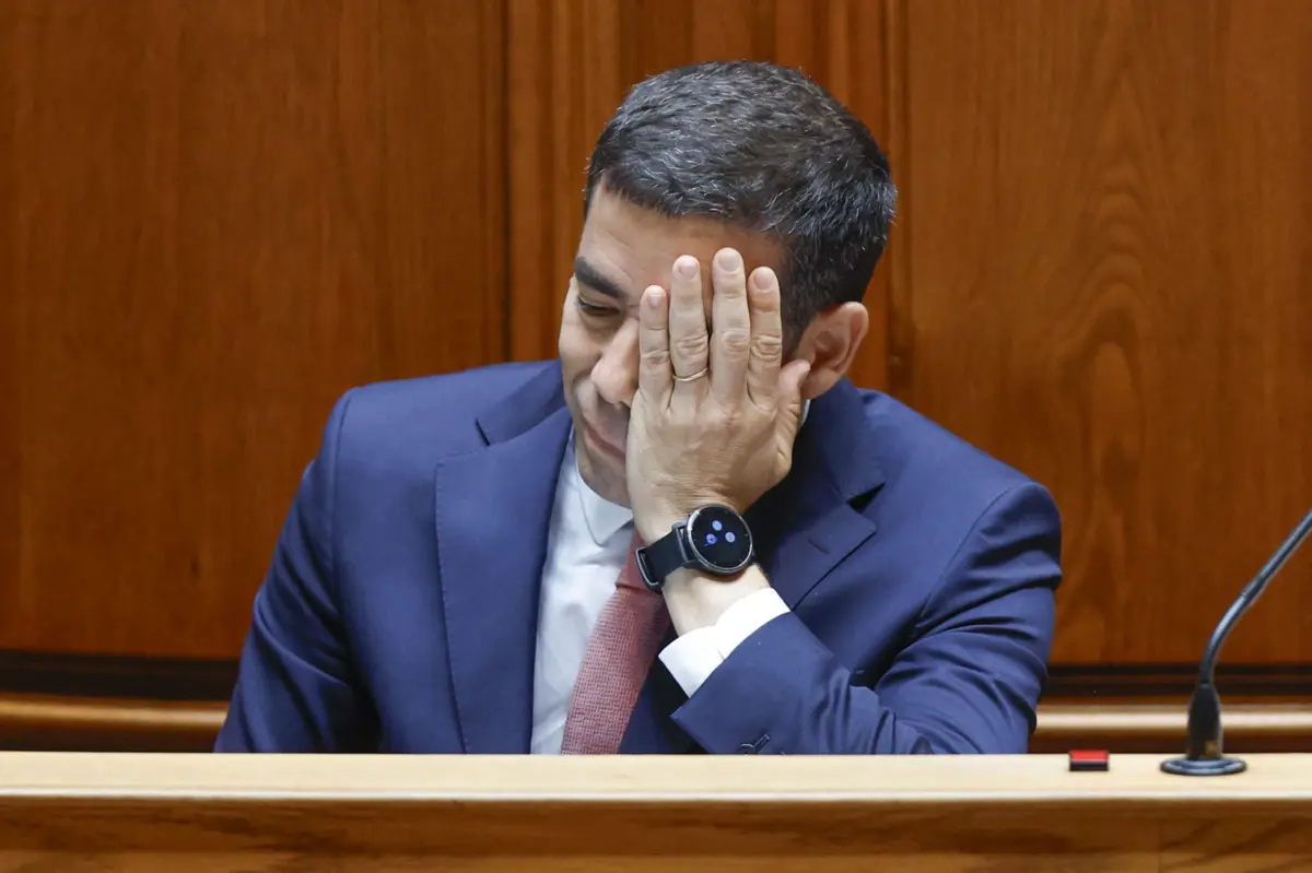 Imagem de contexto do artigo Solução para distribuir jornais não passa por "passar cheque a uma empresa em concreto"