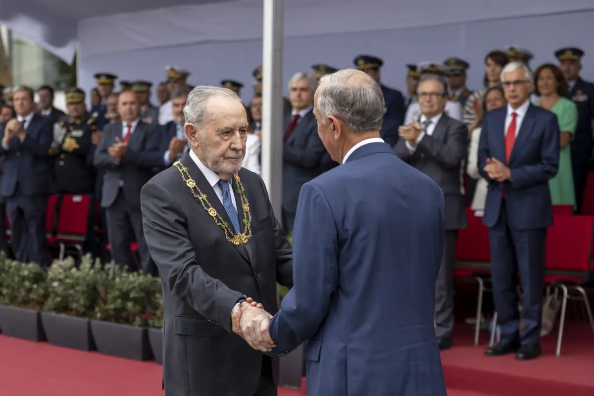 Imagem de contexto do artigo Ramalho Eanes agradece preocupação com a sua saúde após acidente de viação