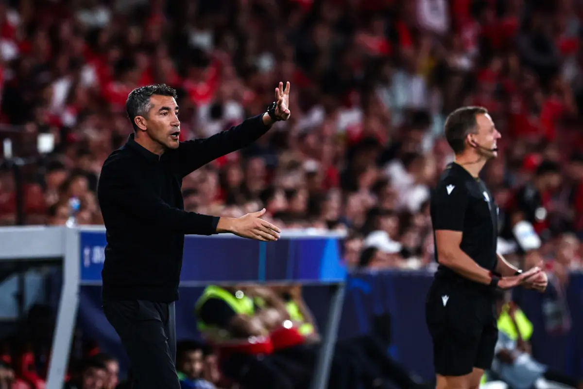 Bruno Lage sai depois de o Benfica ter perdido em casa com o Qarabag por 3-2, na primeira jornada da Liga dos Campeões