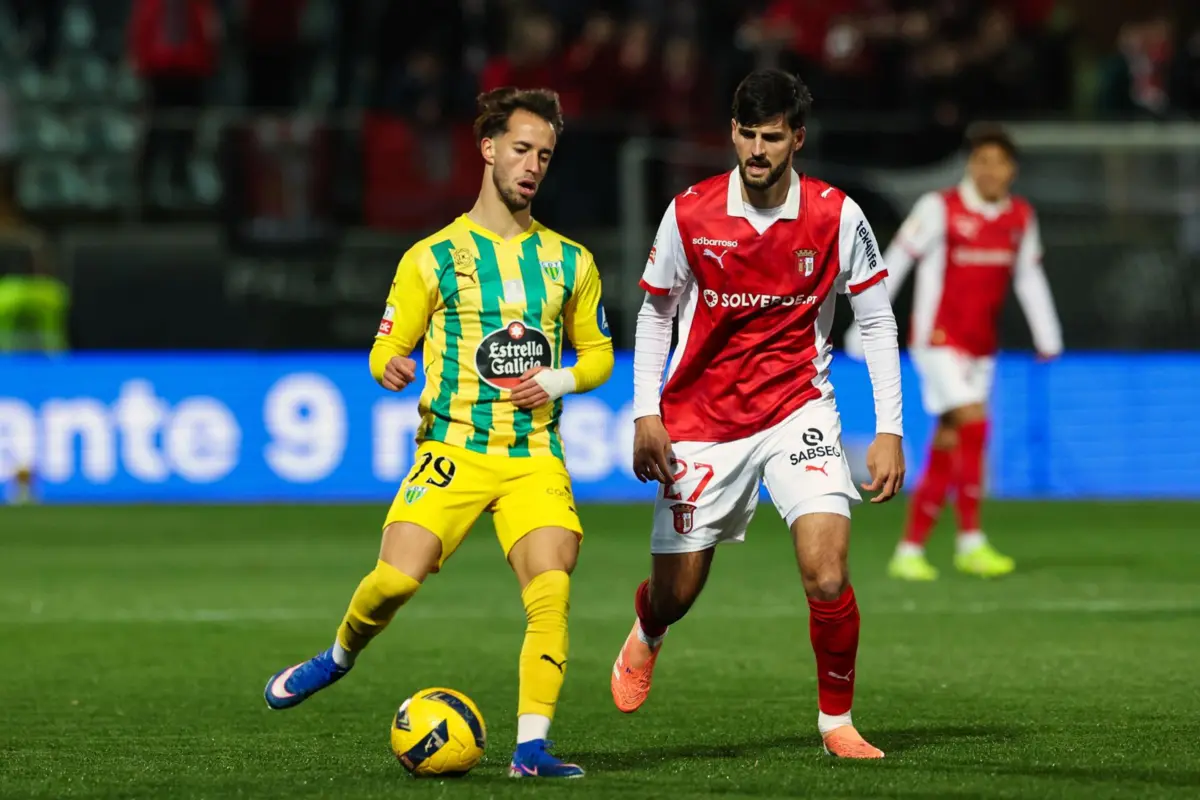 Imagem de contexto do artigo Zalazar sela vitória do SC Braga em Tondela com penálti tardio. Veja o golo