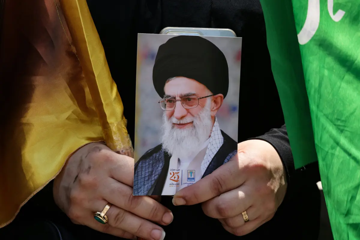 Imagem de contexto do artigo Líder supremo do Irão acusa Trump de "exageros pouco convencionais" para descrever ataques a instalações nucleares