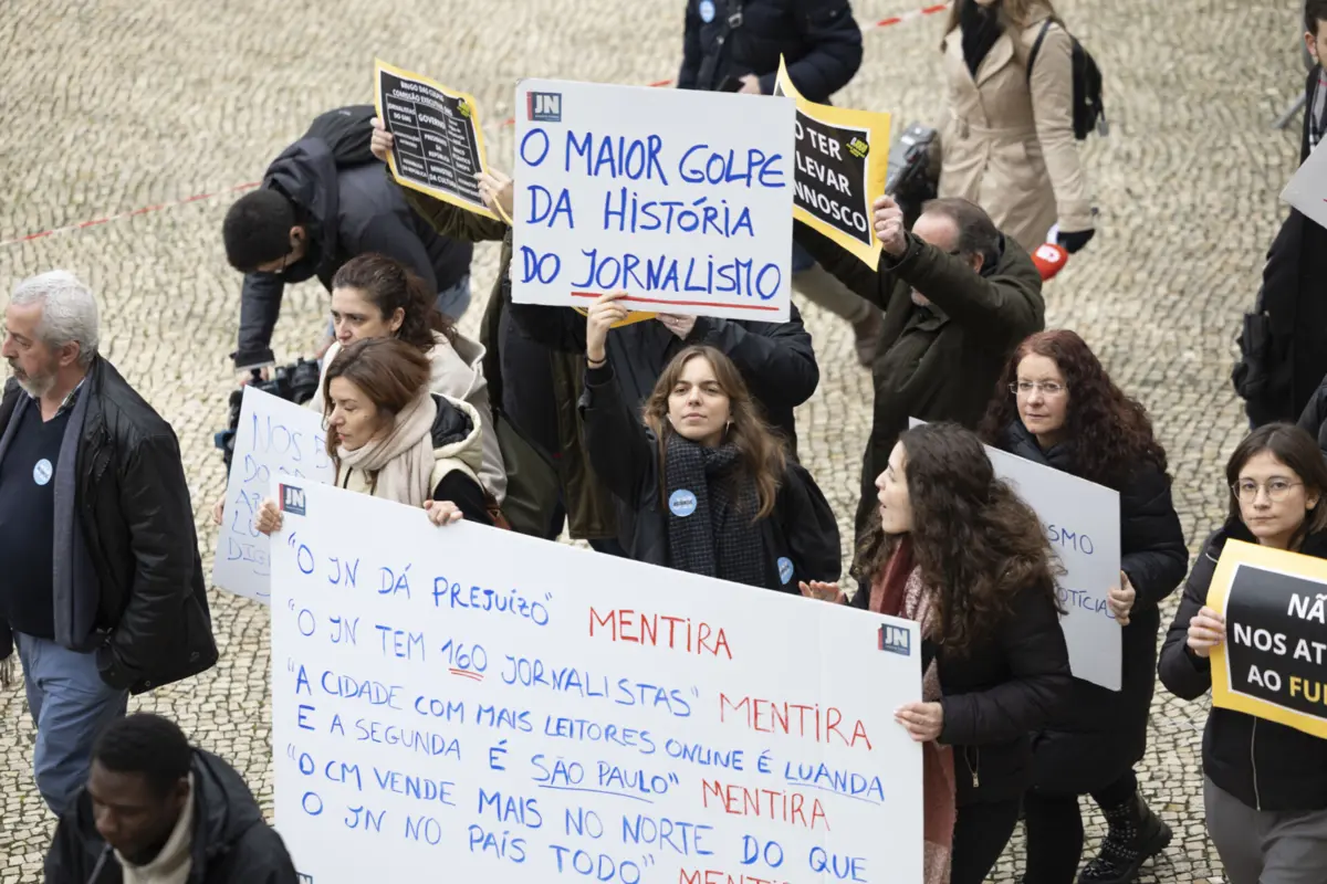 Imagem de contexto do artigo ERC diz que "não tem nada a ver" com pagamento de salários em atraso na Global Media