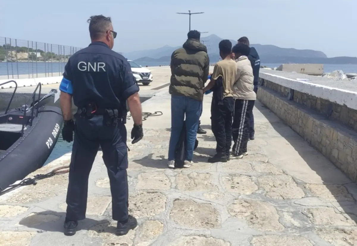 Imagem de contexto do artigo Missão da Frontex: GNR resgata três migrantes no Mar Egeu