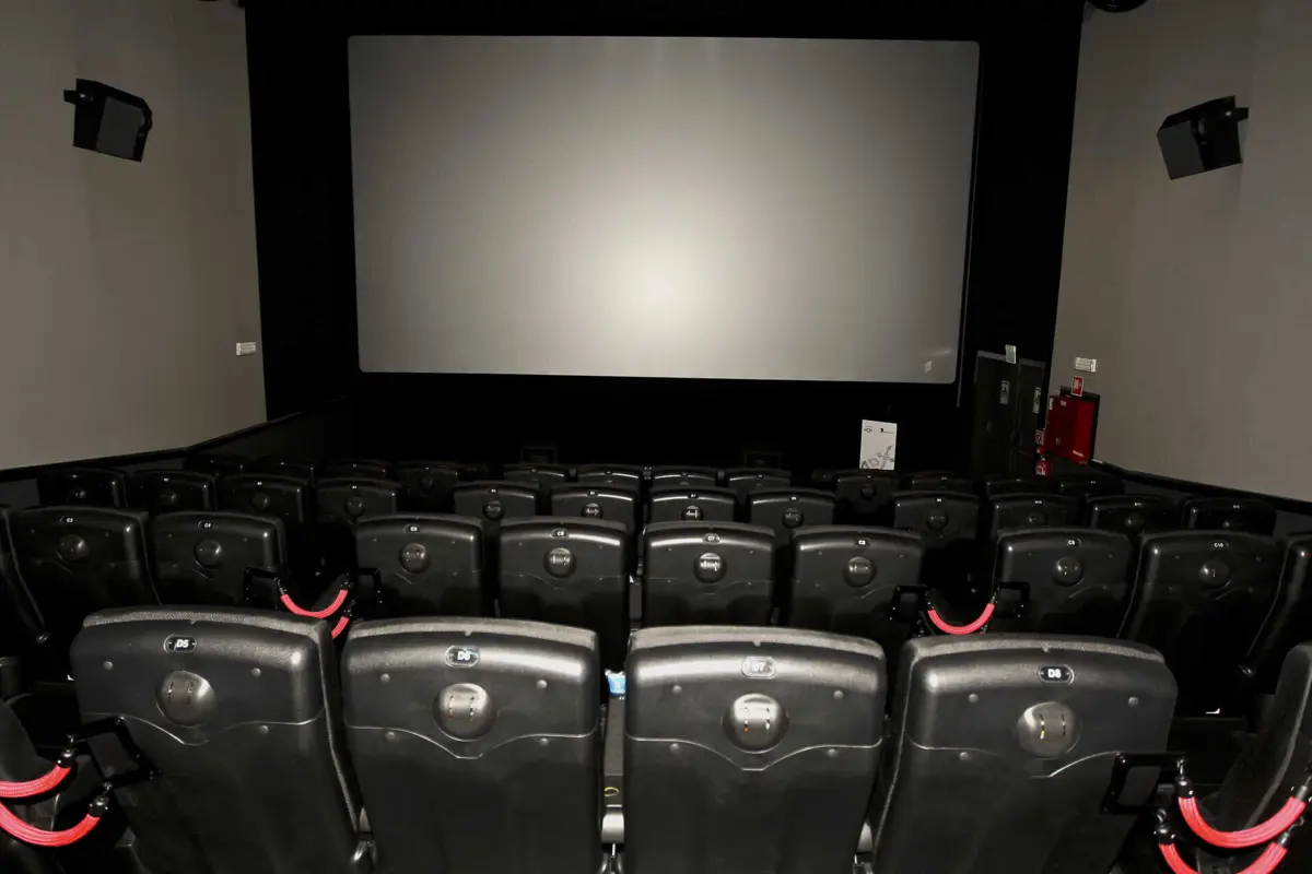Imagem de contexto do artigo Cinemas com aumento de 2,6 milhões de espectadores e 17,4 milhões de euros de receitas em 2023