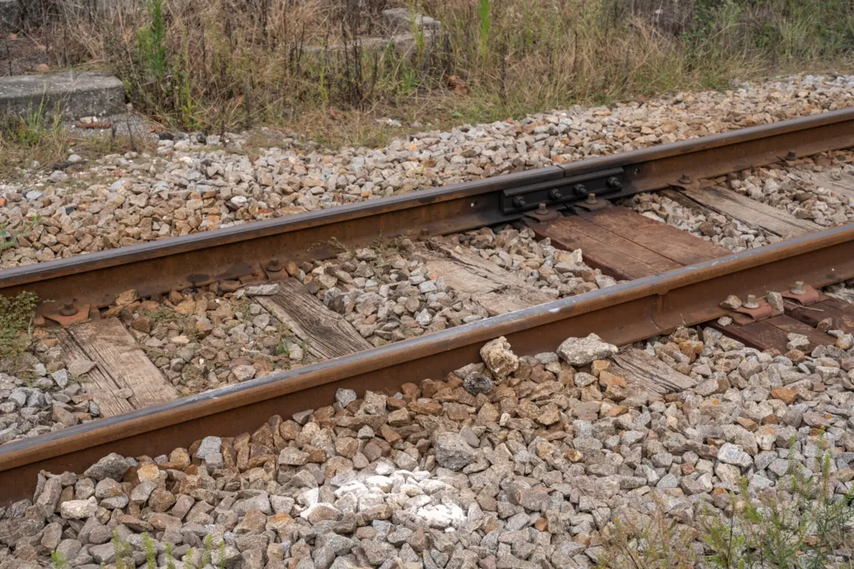 Imagem de contexto do artigo Cimeira ibérica: “20 anos a enganar as pessoas” sobre a ligação ferroviária entre Algarve e Andaluzia