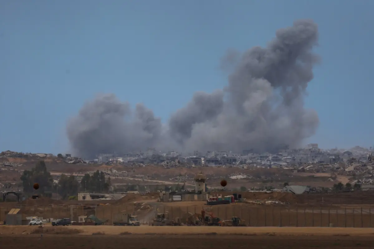 A situação em Gaza deverá ser "gerida por figuras nacionais palestinianas, sem interferência israelita"