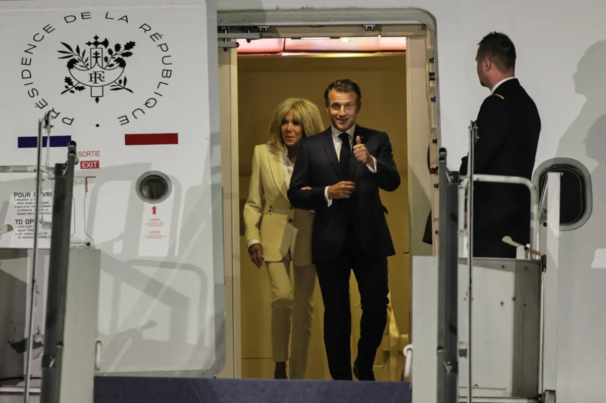 Imagem de contexto do artigo Vamos aos Factos: as mentiras “virais” sobre Brigitte Macron