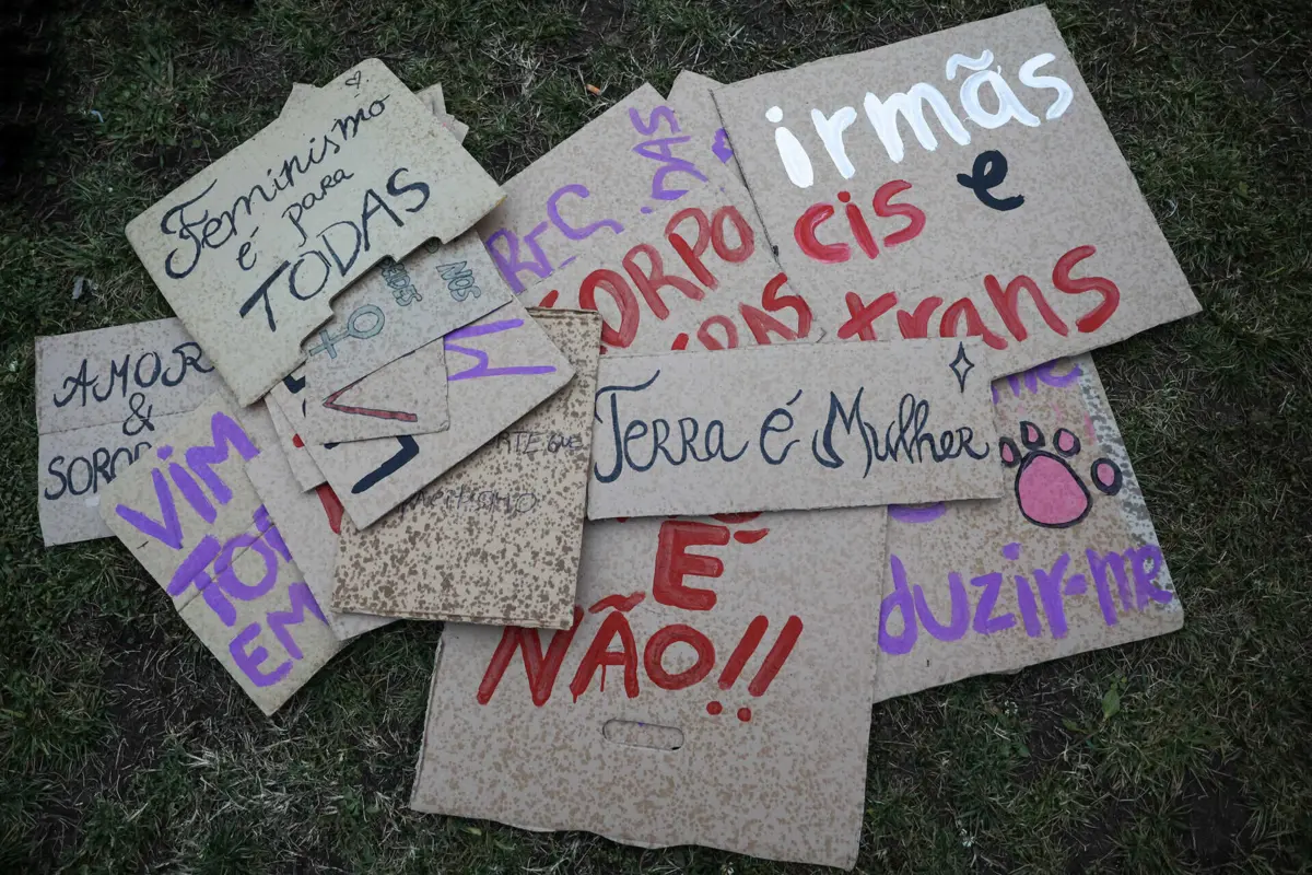 Imagem de contexto do artigo Quase 70% das mulheres ganhava em 2023 salário até 1000 euros