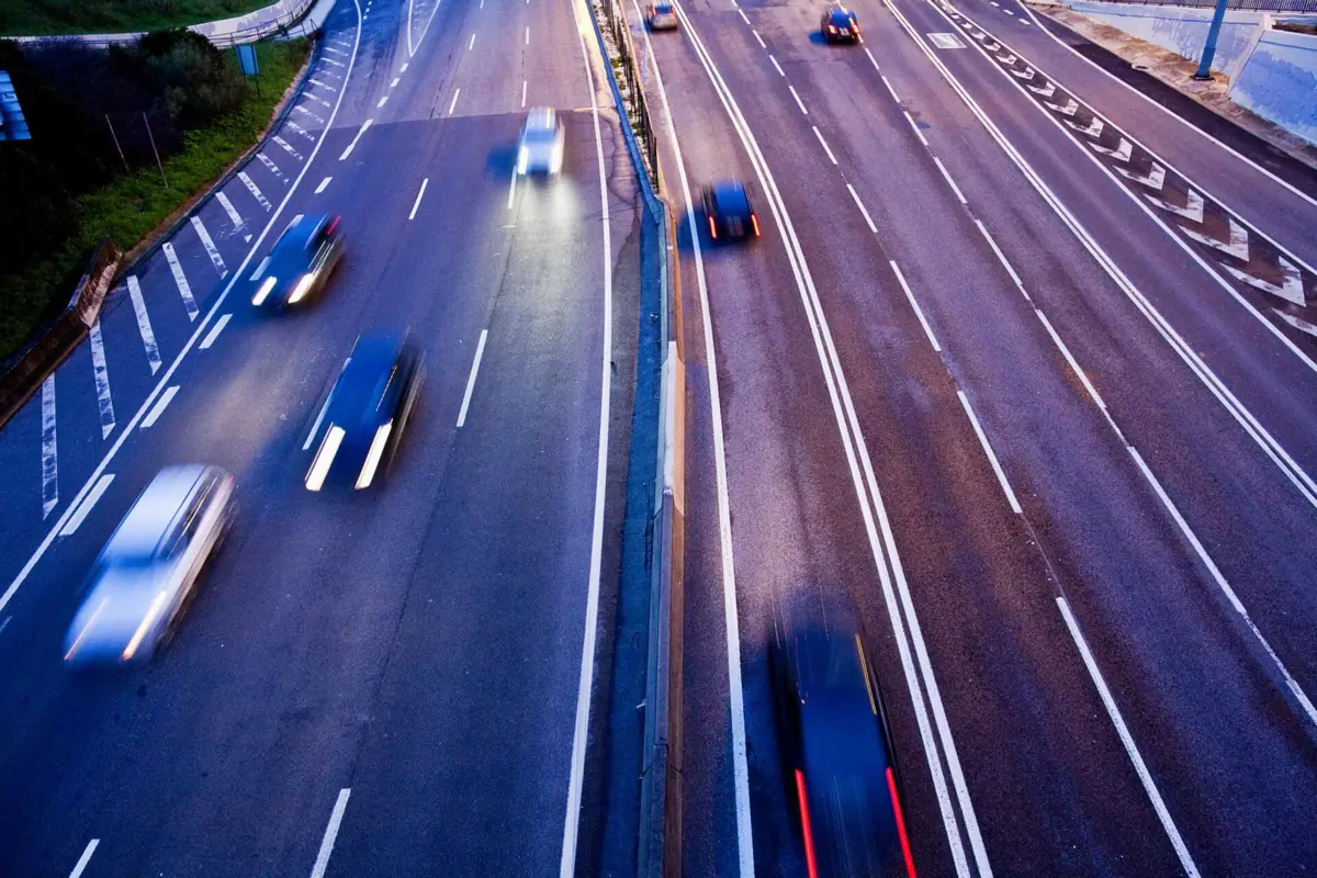 Imagem de contexto do artigo Temporal. Autarquia do Seixal pede isenção temporária de portagens na A33