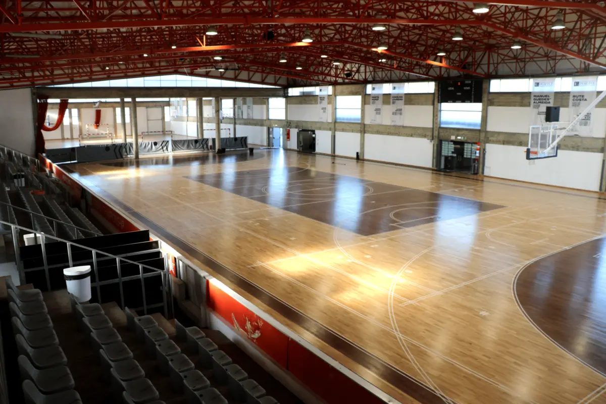 Imagem de contexto do artigo Novas instalações do Estádio Universitário do Porto querem sensibilizar Governo para necessidade de investimento