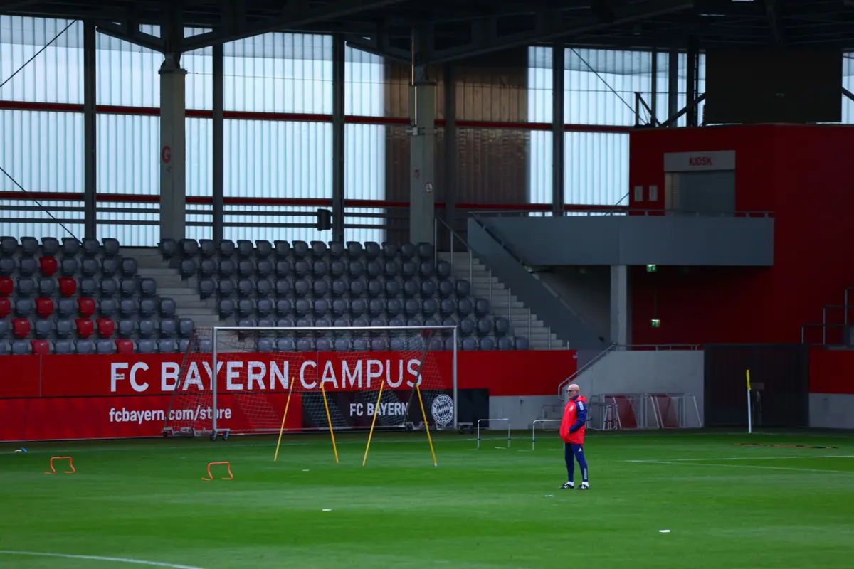 Imagem de contexto do artigo Selecionador espanhol fala em Portugal de “altíssimo nível” e na admiração por Ronaldo: "É uma lenda"