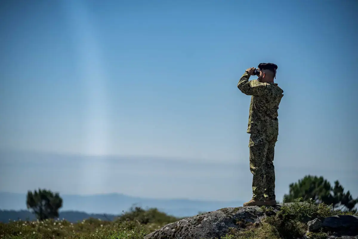 Imagem de contexto do artigo Ministro anuncia investimento em fragatas, blindados, satélites e drones. Sargentos preocupados com "vazio" nos recursos humanos