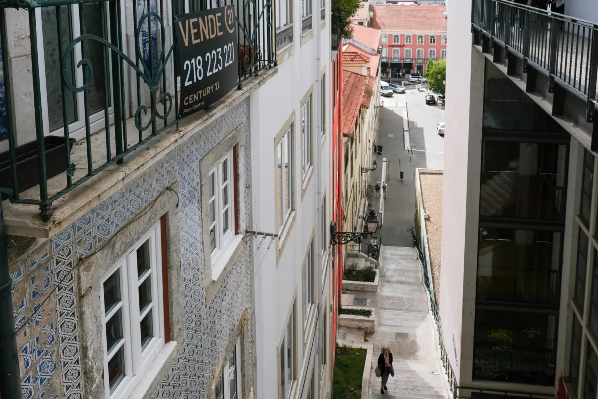 Imagem de contexto do artigo Comprar casas penhoradas já não é mais barato: preços estão ao nível do mercado imobiliário