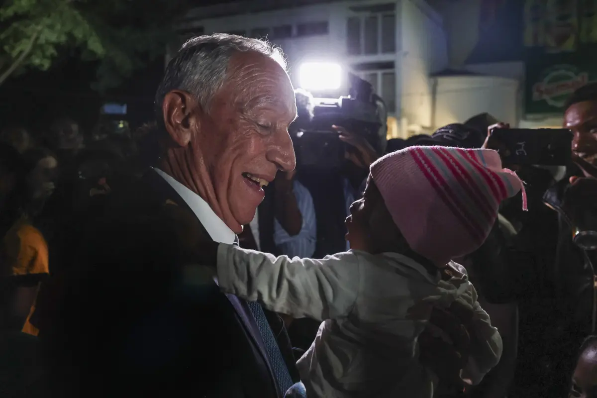 Imagem de contexto do artigo "Atitude politicamente corajosa." Vitor Ramalho saúda ausência de Marcelo da cimeira da CPLP