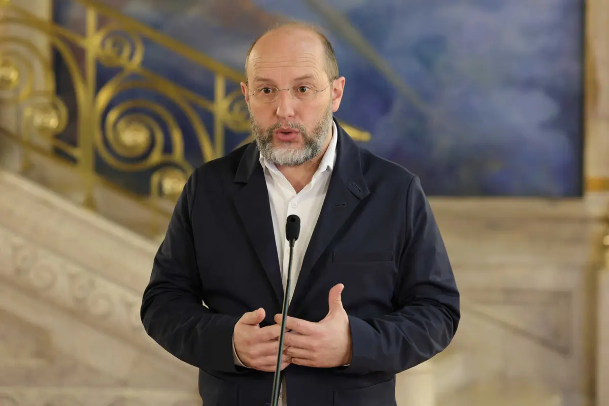 Imagem de contexto do artigo Livre defende que atuação do Governo “não foi ideal” e quer comissão parlamentar ao apagão