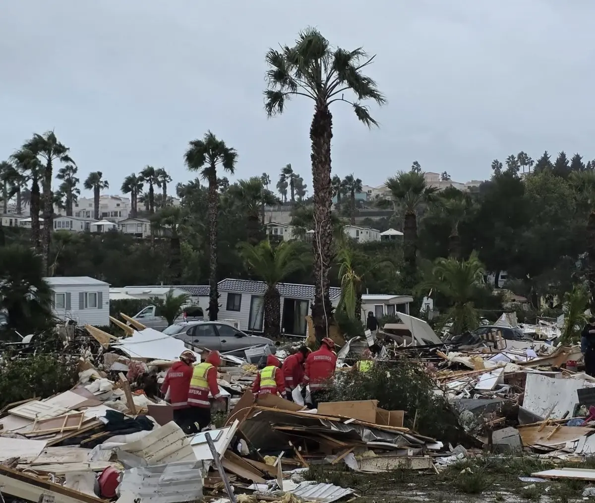 Imagem de contexto do artigo Vento forte em Albufeira faz um morto