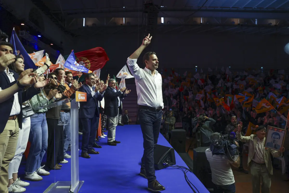 Em relação aos pensionistas, o presidente do PSD diz que o seu Governo retirou a razão “aos profetas do medo”