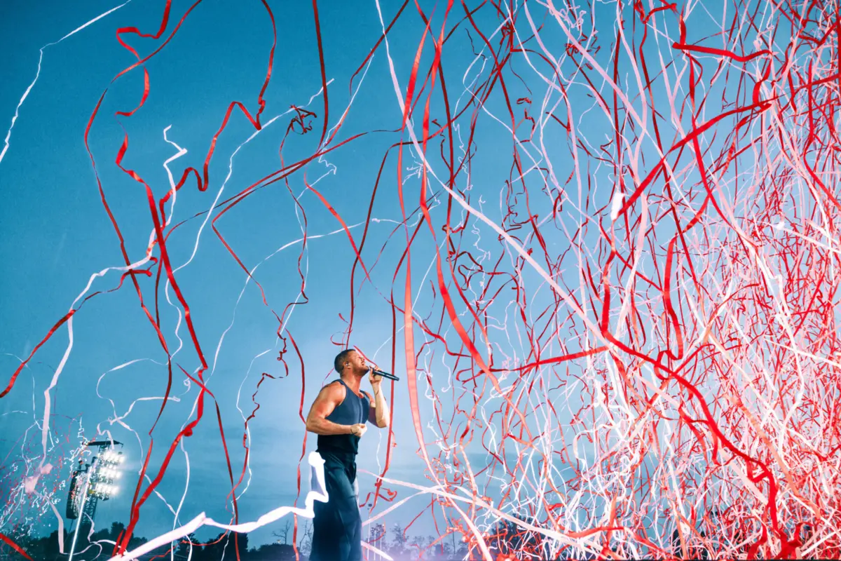 Imagem de contexto do artigo Ruas cortadas e estacionamento limitado: concerto dos Imagine Dragons condiciona trânsito junto ao Estádio da Luz