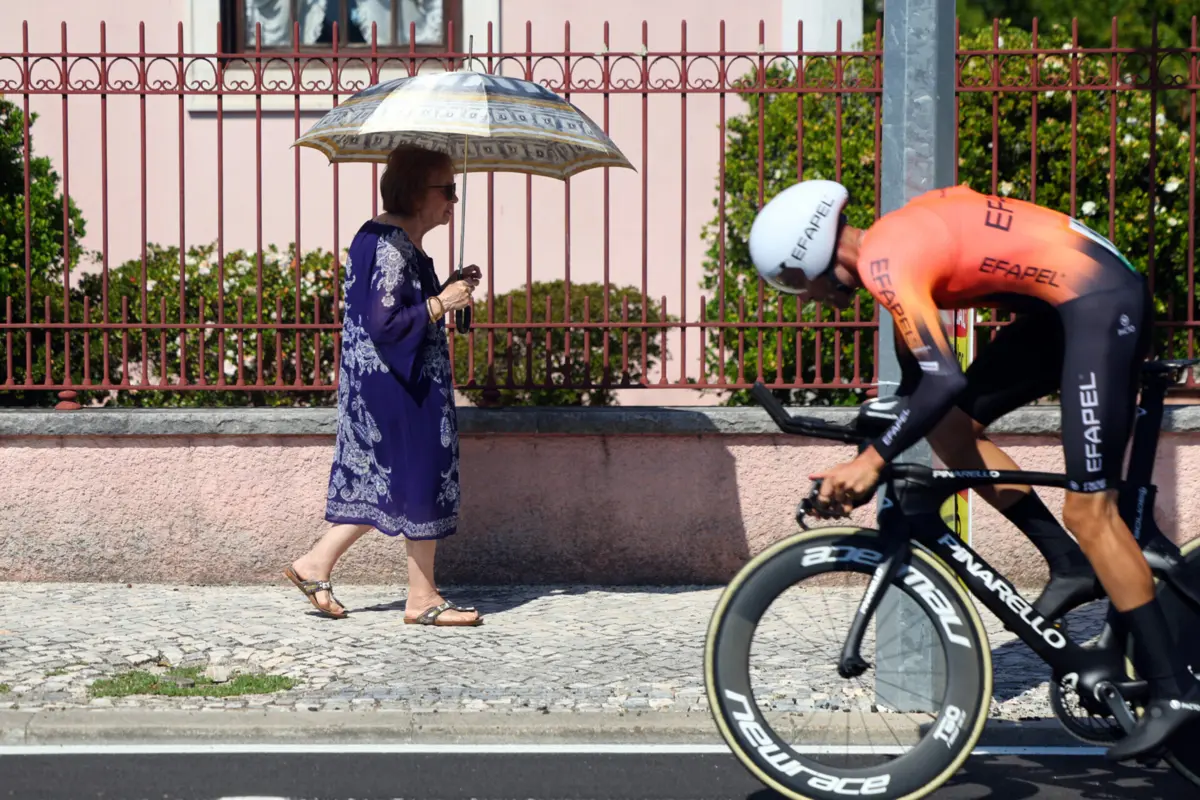 Imagem de contexto do artigo “Só com massa, arroz e bifes dificilmente se ganha uma Volta a Portugal”