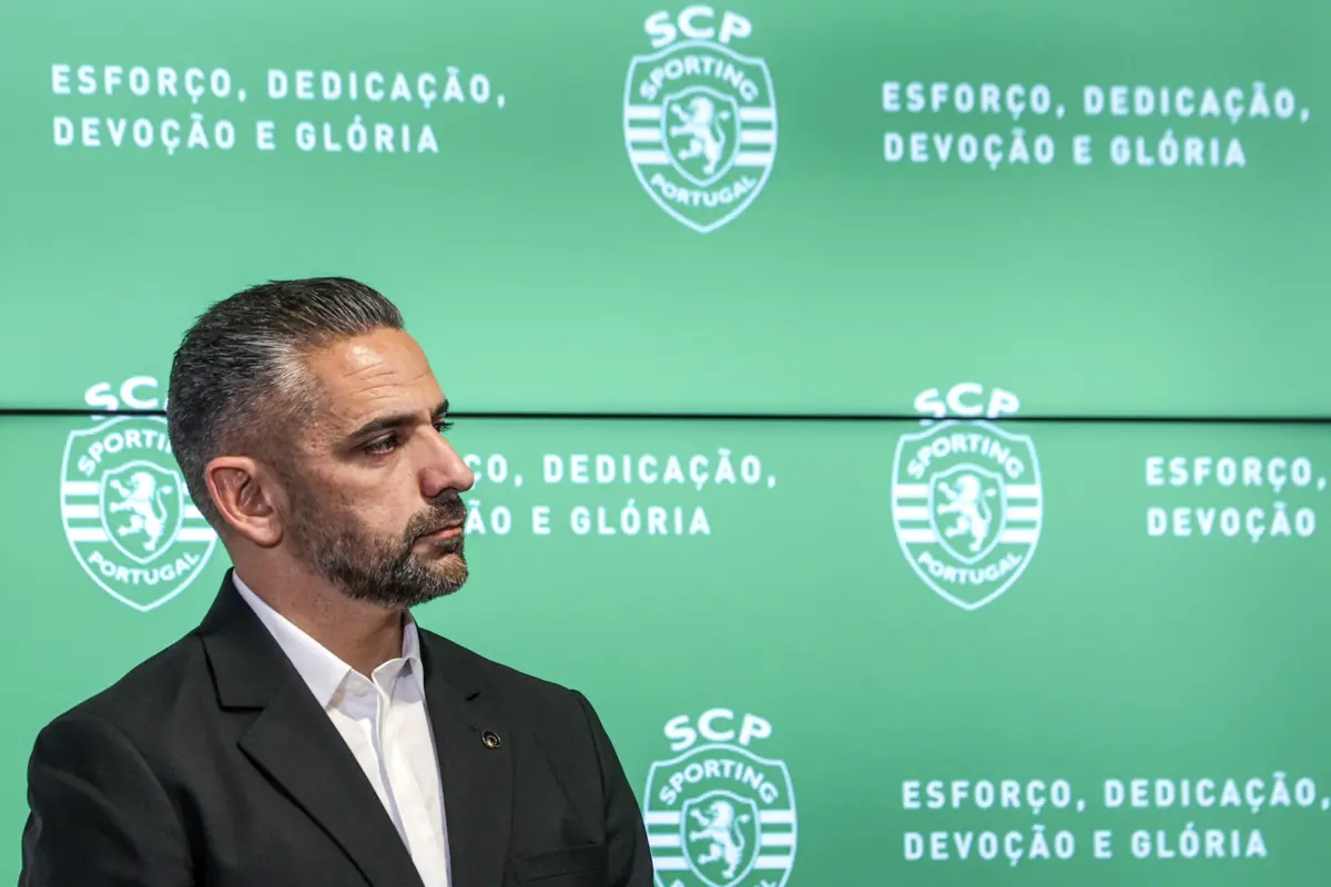 Imagem de contexto do artigo Sporting confirma Rui Borges como novo treinador. Leões pagam 4,1 milhões de euros ao Vitória SC