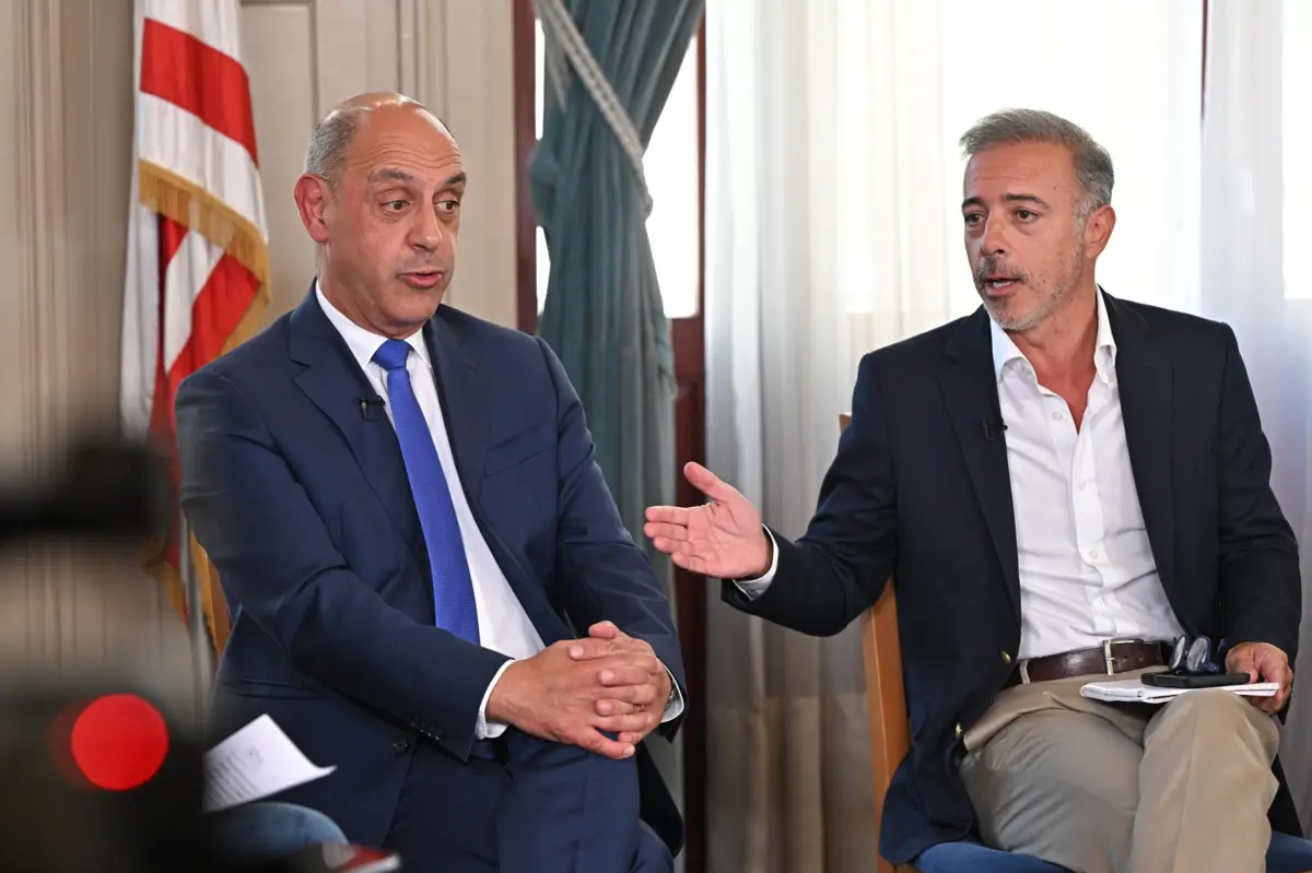 Imagem de contexto do artigo Sondagem: tudo em aberto no Porto com Pedro Duarte e Manuel Pizarro empatados. Chega entra, esquerda sai?