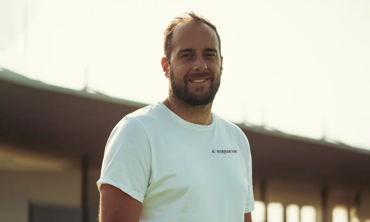 Imagem de contexto do artigo Treinador do Marinhense refuta acusações de "racismo" e promete esclarecimentos