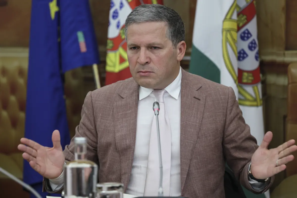 Imagem de contexto do artigo Salários por pagar não é "aceitável" e situação financeira no GMG "não pode ser tão má assim"