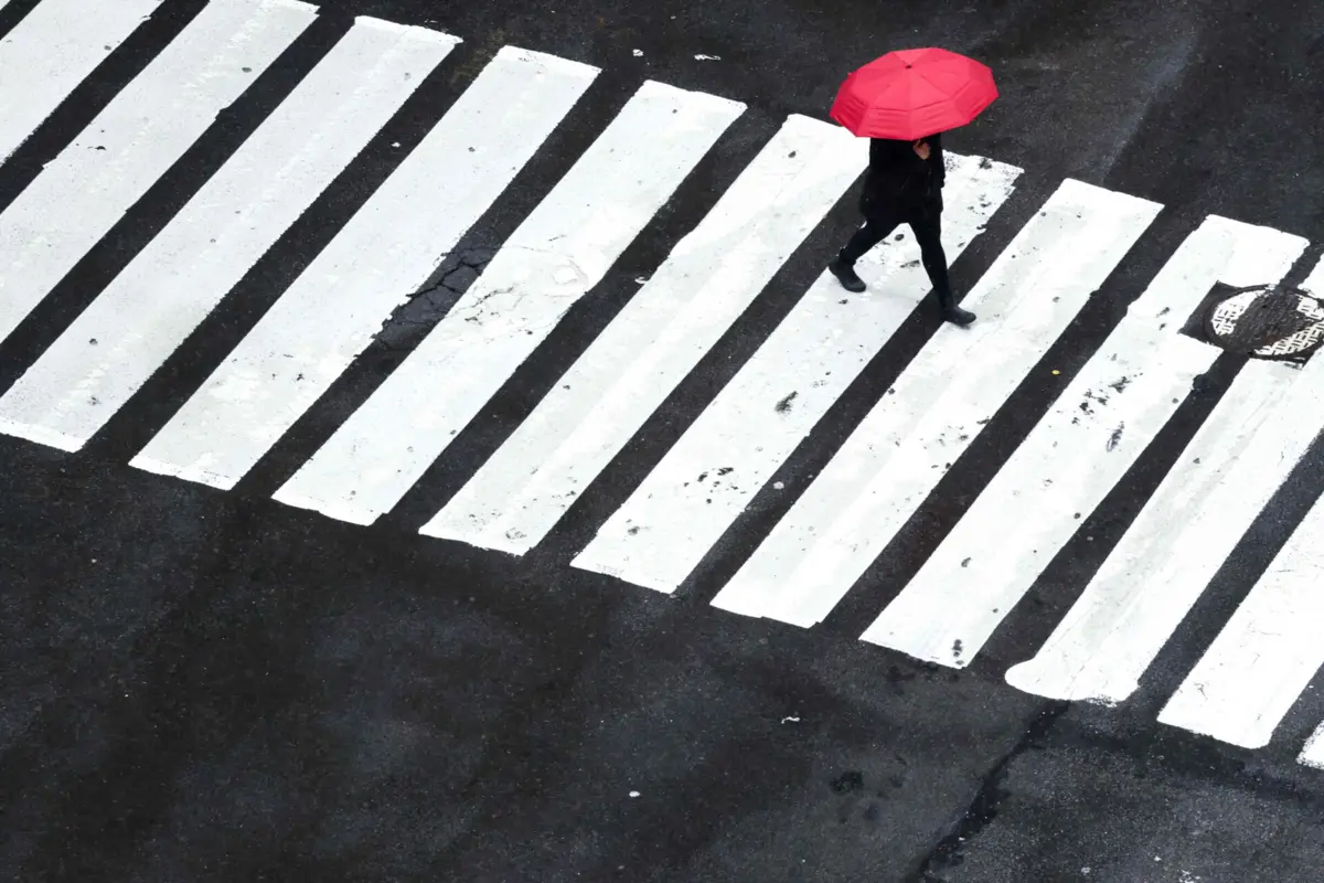 A chuva deverá manter-se durante a próxima semana, mas com variações