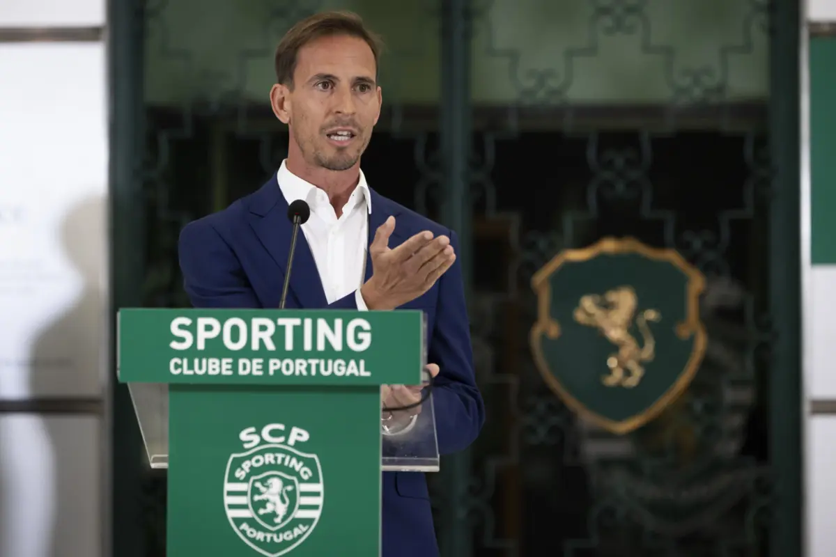 Imagem de contexto do artigo Associação Nacional de Treinadores vai denunciar falta de habilitações de João Pereira para cargo no Sporting