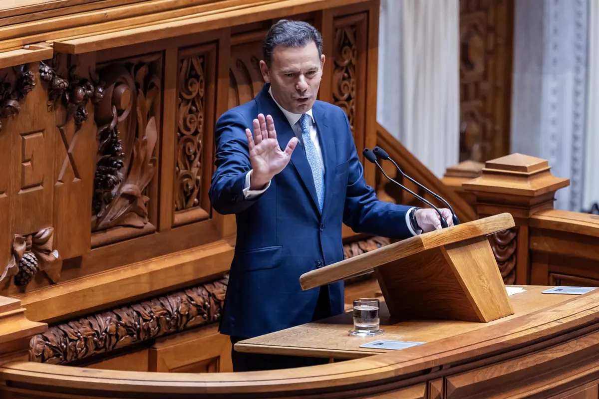 Imagem de contexto do artigo Apoio à deslocação será alargado a todos os docentes a partir de setembro