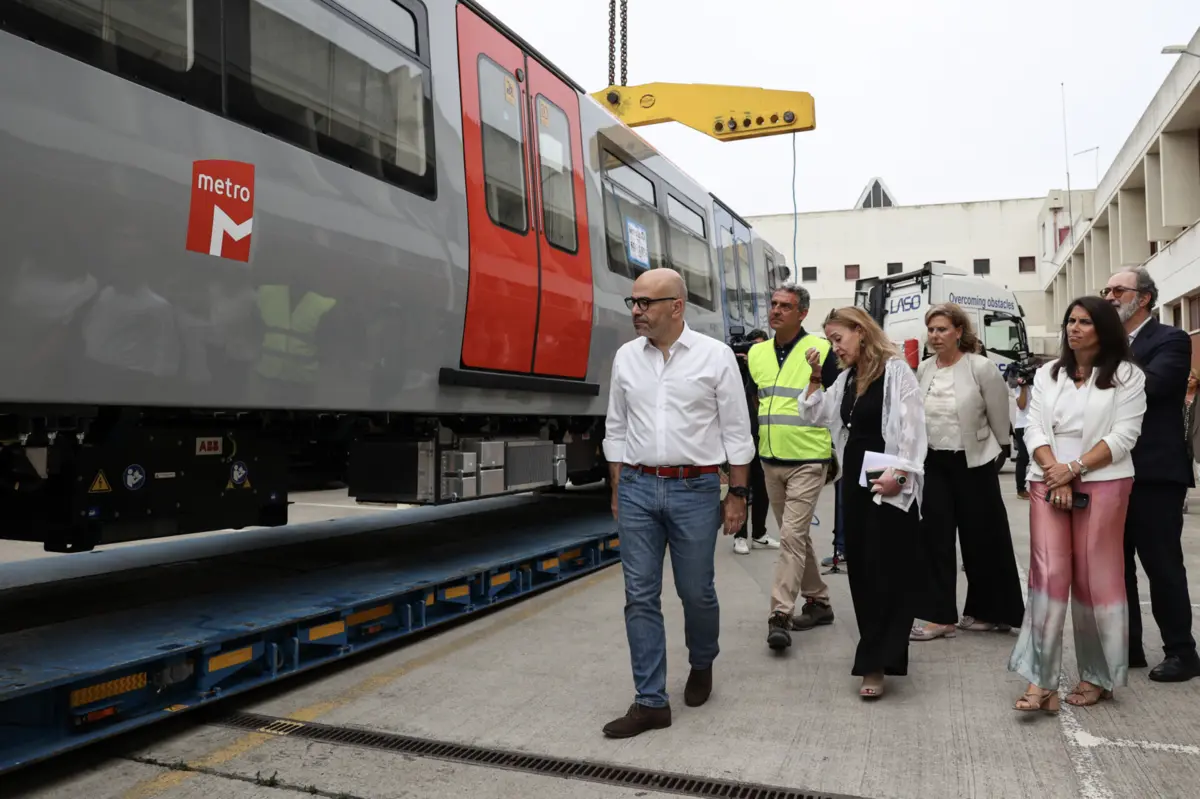 Imagem de contexto do artigo "Lisboa estará mais bem servida." Metro recebe novas carruagens mais de 20 anos depois
