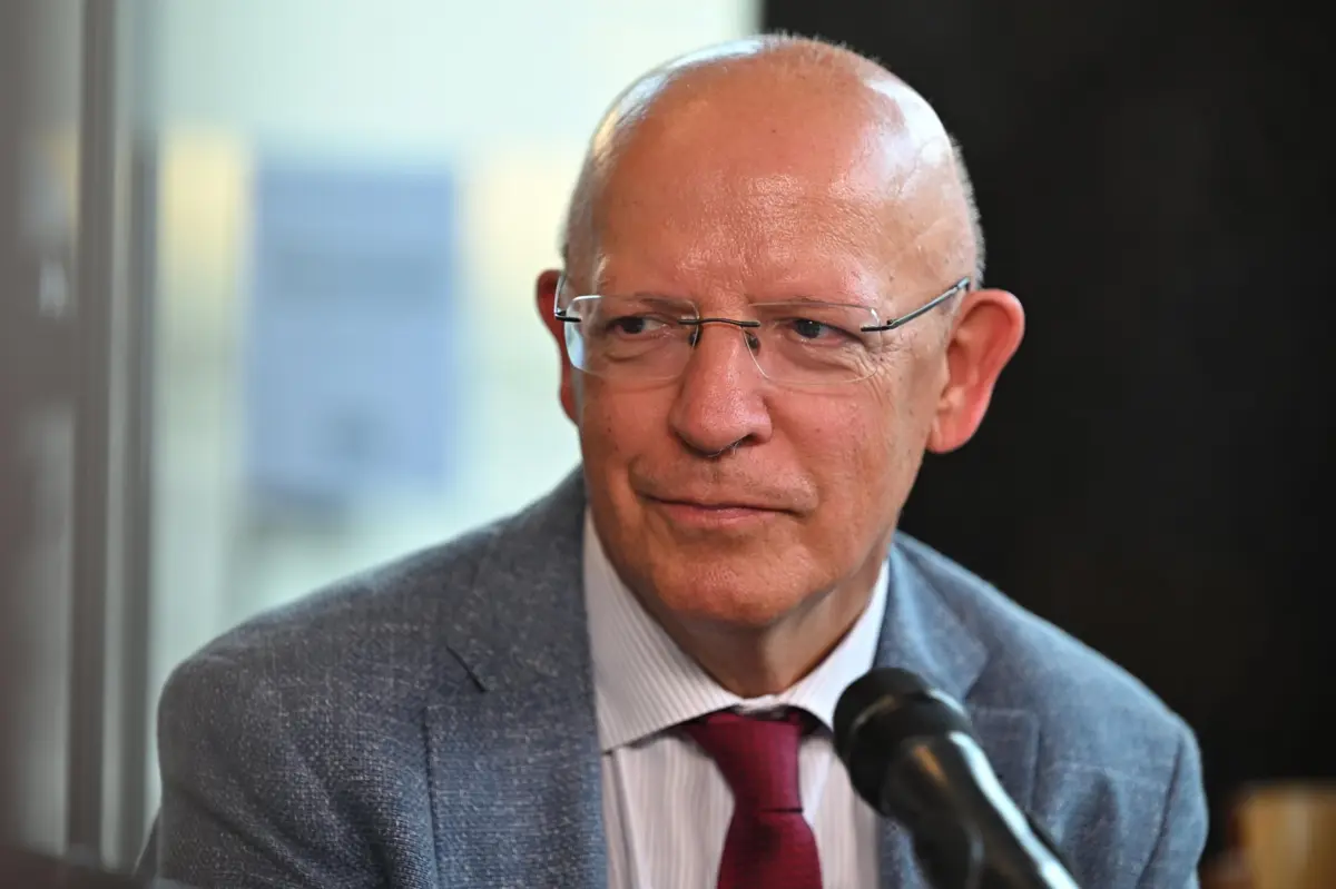 O socialista sublinha que Mortágua foi "sujeita a uma humilhação por parte do ministro israelita do Interior absolutamente inaceitável"