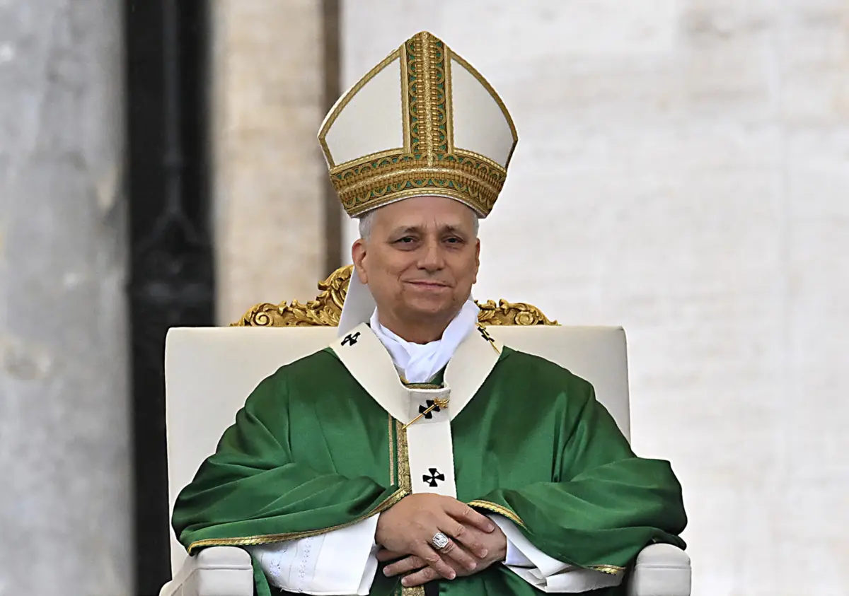 O pontífice norte-americano apela ainda à pacificação do Médio Oriente