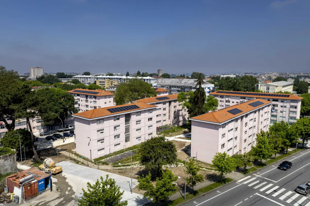 A taxa a três meses, por sua vez, avançou ligeiramente face a terça-feira, para 3,647%