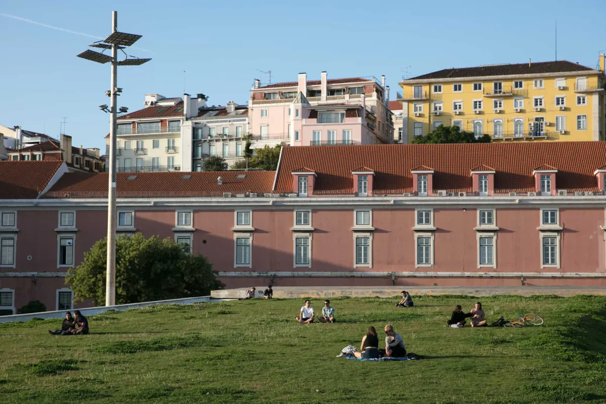Imagem de contexto do artigo Temperaturas acima de 20 ºC. IPMA prevê dias "fora do normal" para janeiro