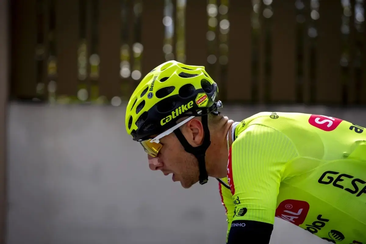 Agora é "tempo da família, dos afetos e de um novo começo", revela o ciclista