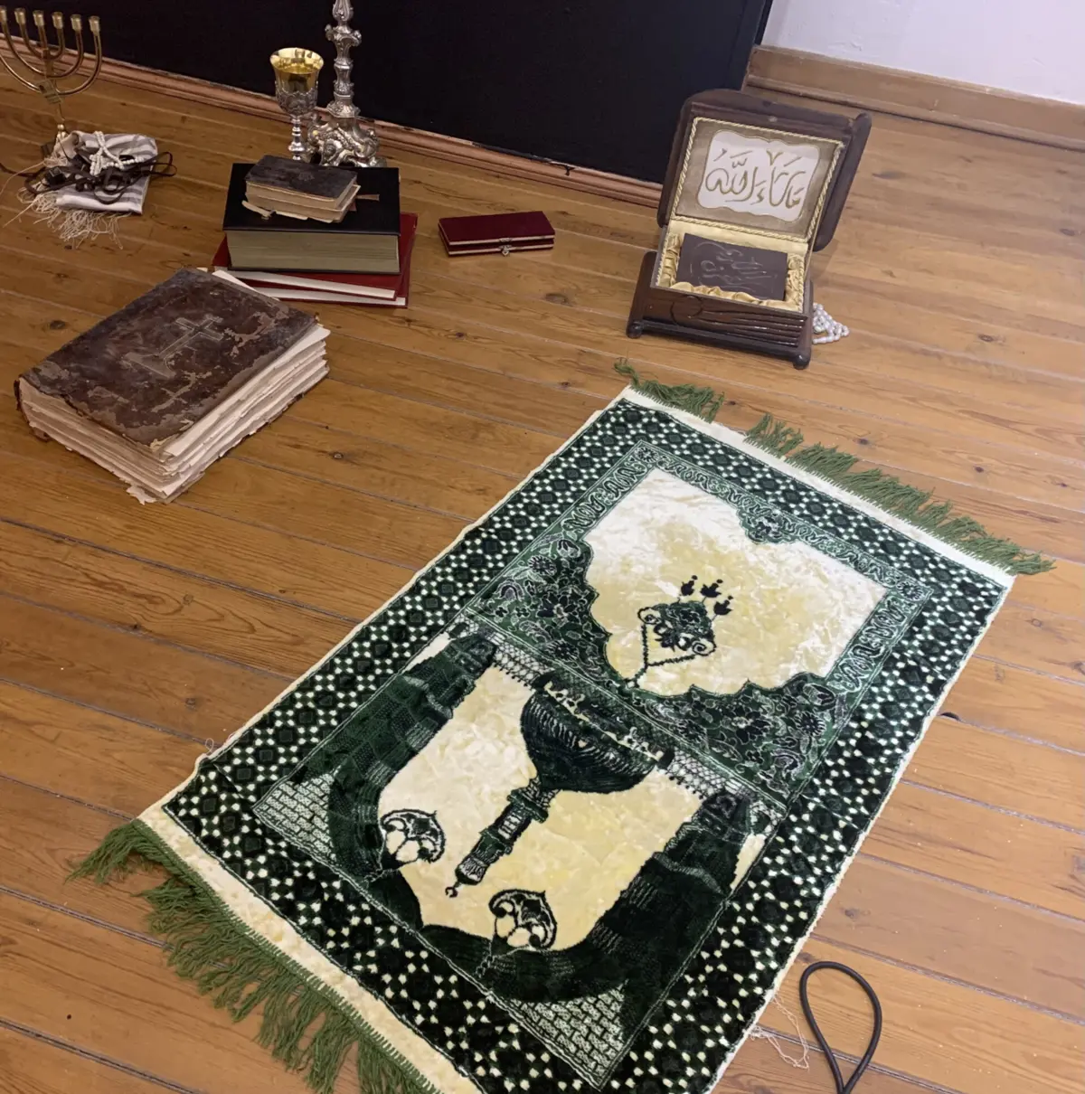 Imagem de contexto do artigo Religiões unidas à mesa: o que têm em comum pão, azeite e vinho com cristãos, judeus e árabes?