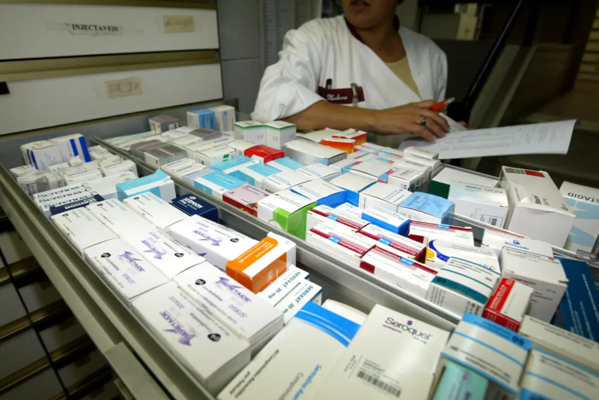 Imagem de contexto do artigo Já pode doar o seu troco a quem mais precisa: campanha para oferecer medicamentos arranca esta segunda-feira