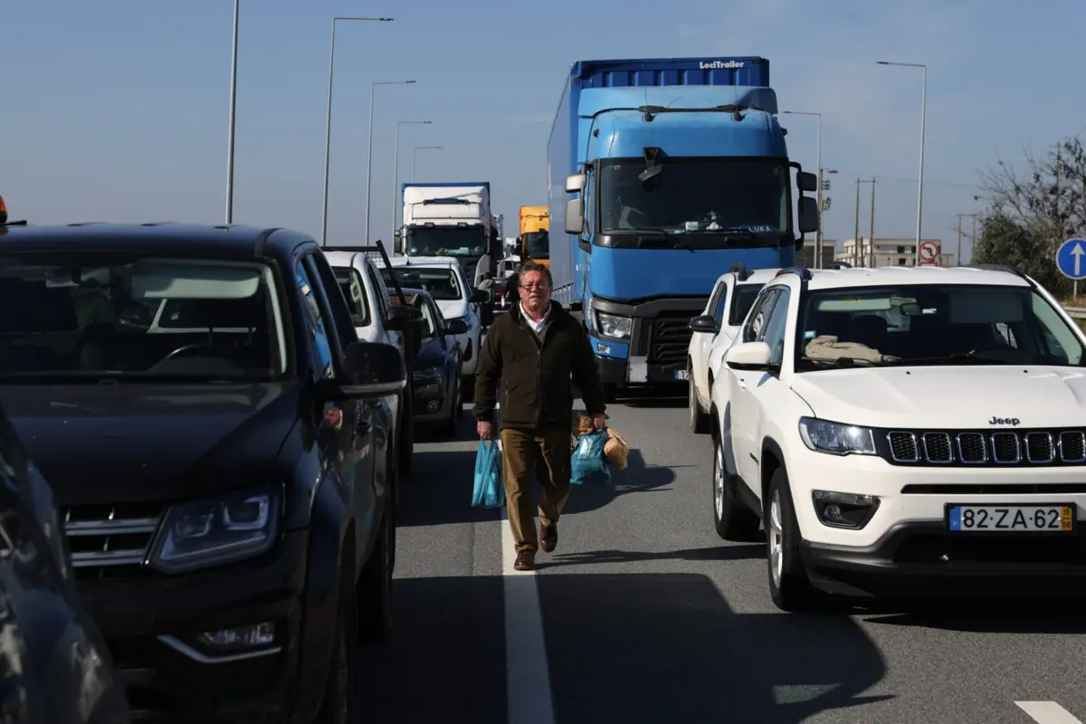 A mudança de local "está a ser articulada com a GNR"