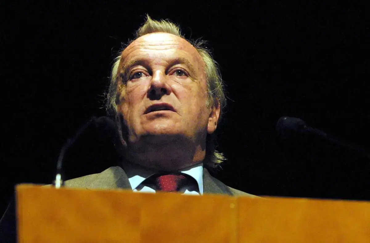 Imagem de contexto do artigo Francisco Pinto Balsemão, o apaixonado pela bateria que se podia orgulhar de ter marcado o ritmo da política