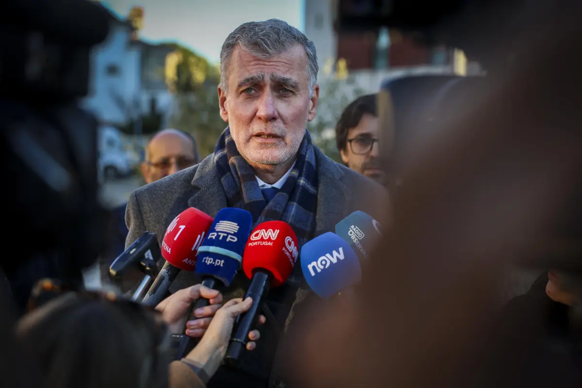 Imagem de contexto do artigo Gouveia e Melo considera-se alvo de "tentativa de assassinato de caráter"