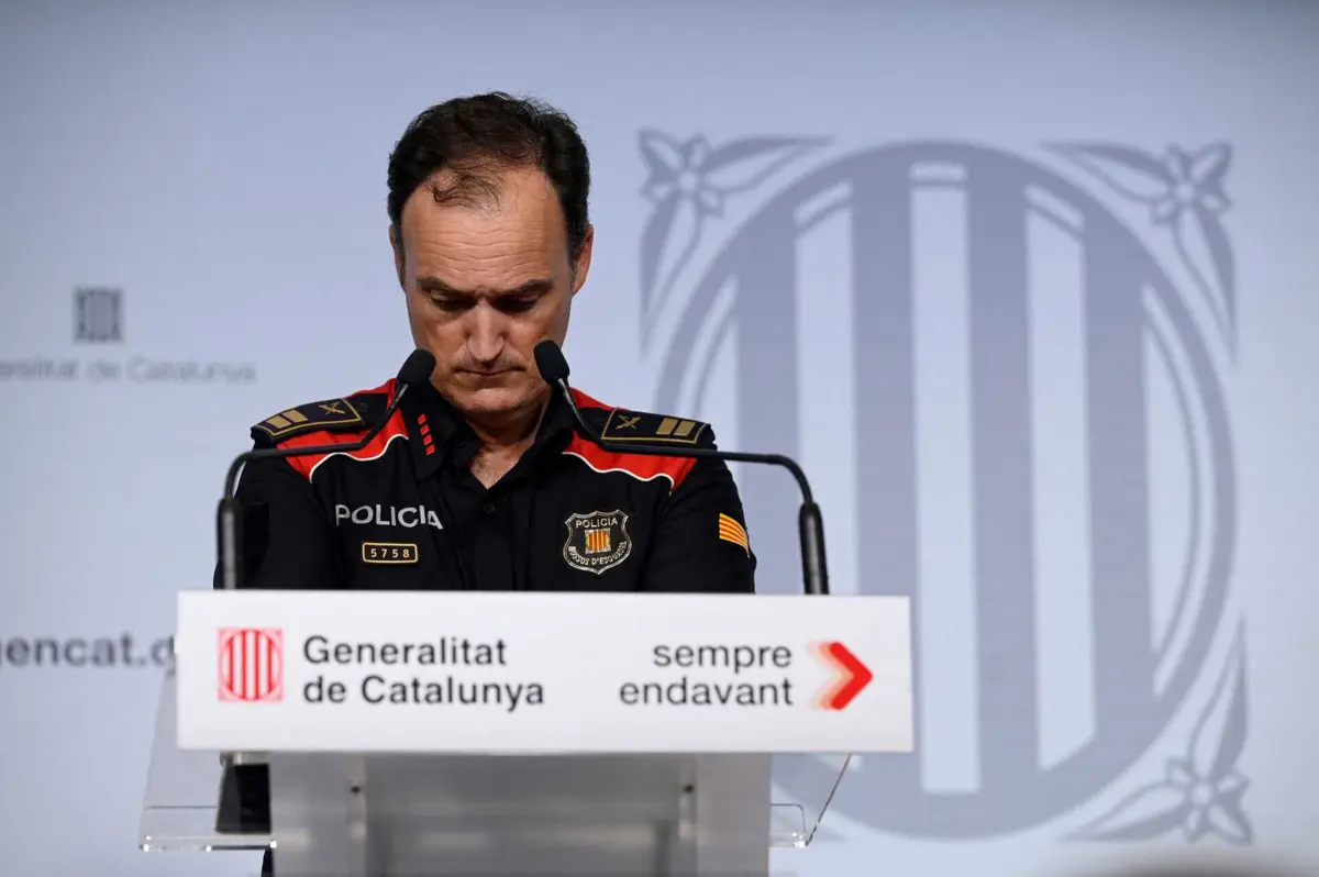 O comissário-chefe Eduard Sallent