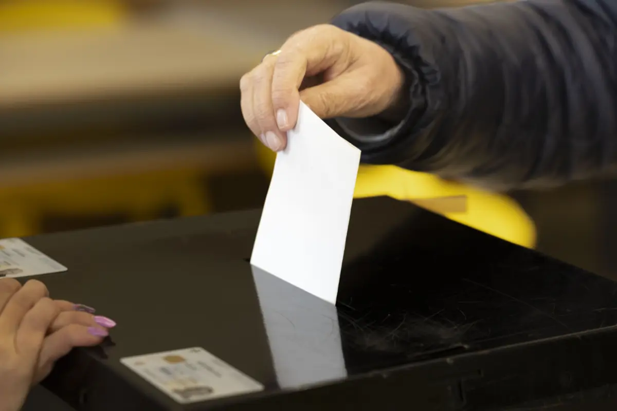 Imagem de contexto do artigo Inscrições para voto antecipado abertas. Pedidos podem ser feitos até quinta-feira