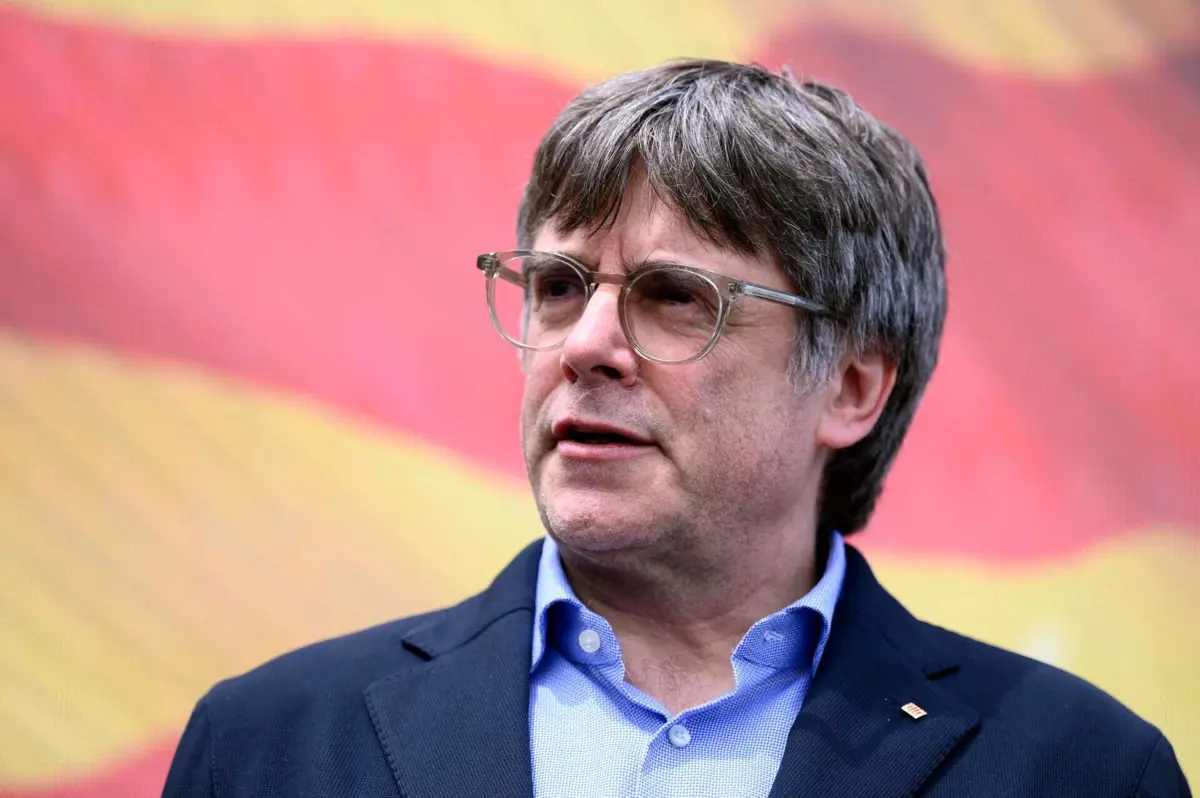 O independentista catalão e antigo presidente do governo regional Carles Puigdemont